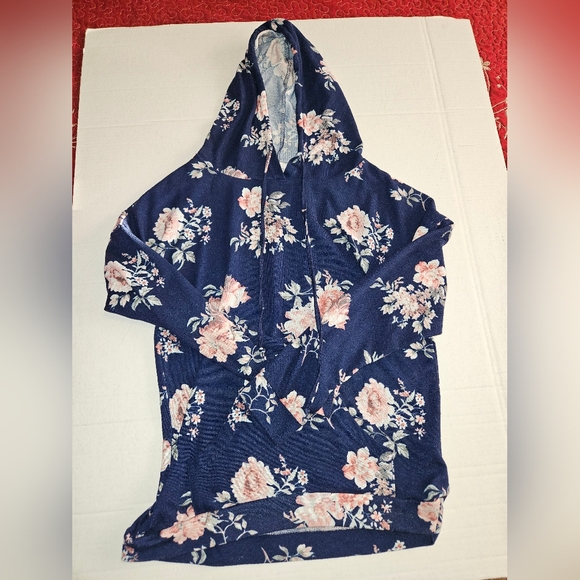 Ardene Floral Long Sleeve Top Hoodie - Picture 3 of 13